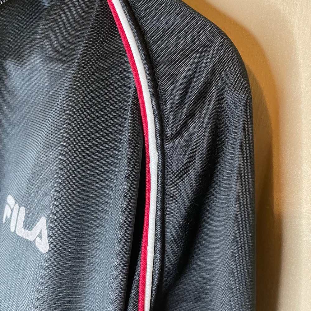 FILA zip up jacket - Picture 5 of 6